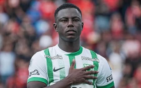 Marino Hinestroza está a caminho do Vasco (Foto: Reprodução Instagram Hinestroza)