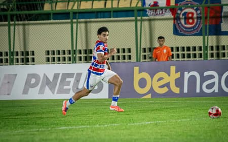 Kauan Rodrigues, que pertence ao Fortaleza, foi emprestado (Foto: Leonardo Moreira/Fortaleza EC)