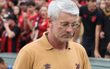 Odair Hellmann Athletico Coritiba Campeonato Paranaense 2026