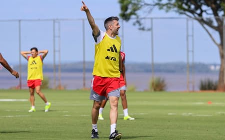 Paulo Pezzolano, técnico do Internacional