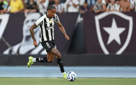 Rwan Cruz custou cerca de R$ 48 milhões aos cofres do Botafogo (Foto: Vítor Silva/Botafogo)