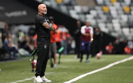 Sampaoli em Atlético e Betim (Foto: Gilson Lobo / GazetaPress)