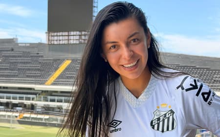 Yoreli Rincón defenderá o Santos nesta temporada. (Foto: Santos FC/Divulgação)