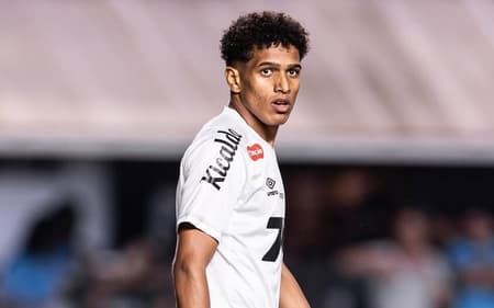 Souza foi vendido ao Tottenham por 15 milhões de euros. (Foto: Divulgação/ Instagram)