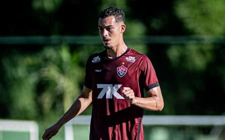 Diogo Silva, ex-Palmeiras, é o novo reforço do Vitória em 2026 (Foto: Victor Ferreira / EC Vitória)