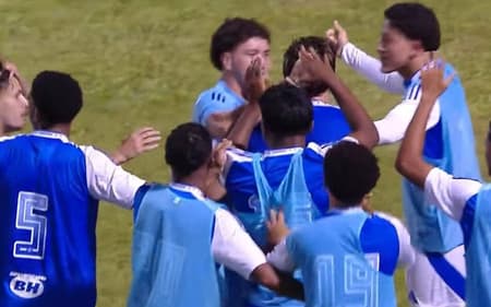 Cruzeiro x Francana (Foto: Reprodução CazeTV)