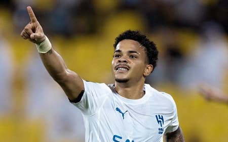 Kaio César é alvo do Timão (Foto: Divulgação/ Al-Hilal)