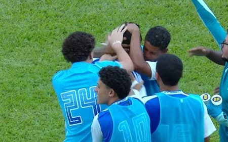 Cruzeiro vence Ponte Preta (Foto: Reprodução CazeTV)