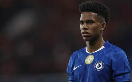 Estêvão em ação pelo Chelsea (Foto: Reprodução Instagram/Estêvão)