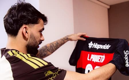 Lucas Paquetá assinou contrato com o Flamengo (Foto: Divulgação/Flamengo)