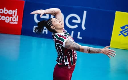 Ariane foi a principal pontuadora da partida entre Osasco e Fluminense