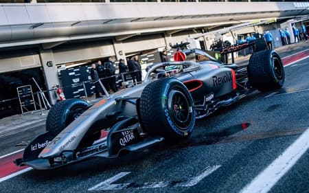 Bortoleto em shakedown da F1 2026 (Foto: Reprodução/ X)