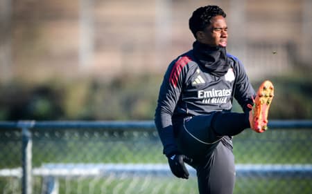 FBL-FRA-LIGUE1-LYON-TRAINING