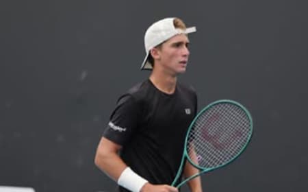 Leonardo Storck em treino no Australian Open (Reprodução)