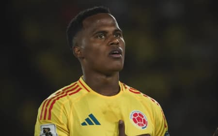 Jhon Arias em ação pela seleção da Colômbia (Foto: Divulgação)