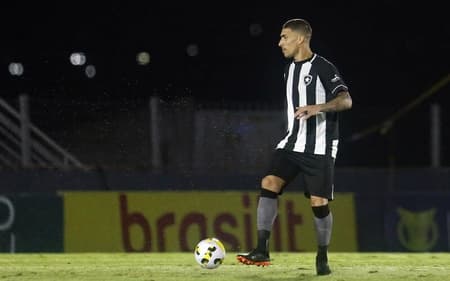 Philipe Sampaio foi a primeira contratação da SAF (Foto: Vítor Silva/Botafogo)