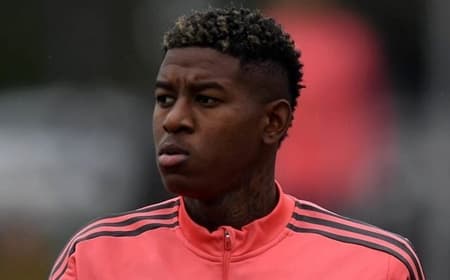 Vitão - Internacional