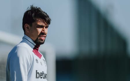 Lucas Paquetá durante treino do West Ham