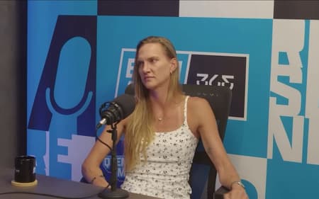 Mari do Vôlei em entrevista ao "Basticast" (Foto: Reprodução/ Youtube/ Basticast)