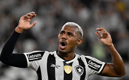Cuiabano está a caminho do Vasco (Foto: AndrÃ© Fabiano/Código19/Gazeta Press)