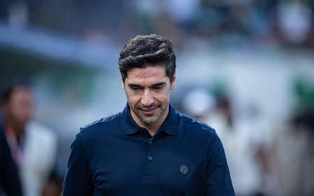 Abel Ferreira comandou triunfo do Palmeiras (Foto: Ronaldo Barreto/TheNews2/GazetaPress)