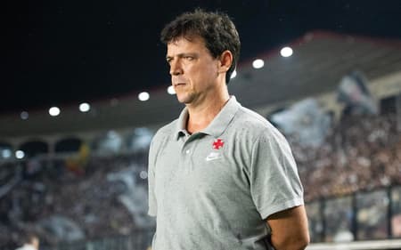 fernando diniz vasco chapecoense