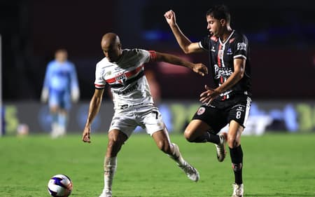 São Paulo e Primavera jogam no Morumbis