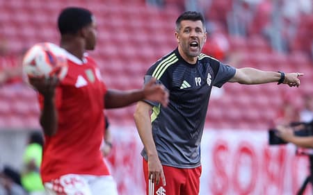 Paulo Pezzolano, técnico do Internacional