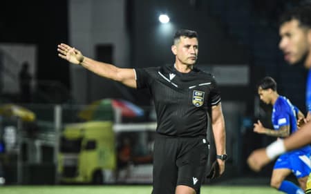 Bráulio apitou Mirassol x Cruzeiro (Foto: Andrey Queiroz/RP FOTOPRESS)