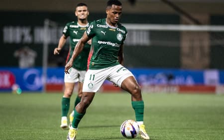 John Arias fez a estreia com a camisa do Palmeiras diante do Capivariano (Foto: Guilherme Veiga/PXIMAGES)