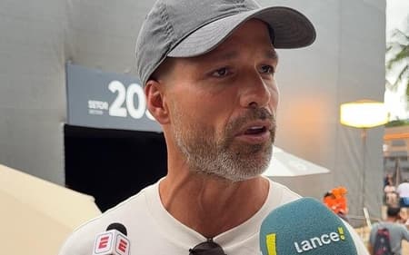 Diego Ribas falou sobre a saída de Coutinho do Vasco (Foto: Lucas Borges/Lance!)