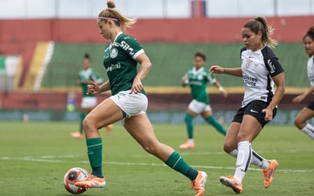 Fê Palermo, do Palmeiras, e Ivana Fuso, do Corinthians. (Foto: Rebeca Reis/Ag.Paulistão)
