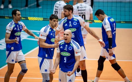 Sada Cruzeiro x Vôlei Guarulhos BateuBet nas quartas da Copa Brasil de vôlei 2026 (Foto: Agência i7/Sada Cruzeiro)