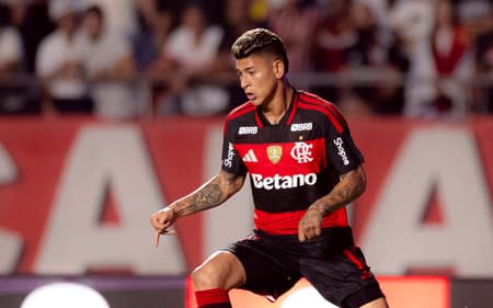 Carrascal durante São Paulo x Flamengo (Foto: Adriano Fontes/Flamengo)