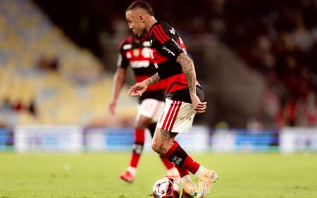 Cebolinha durante jogo do Flamengo (Foto: Adriano Fontes/Flamengo)