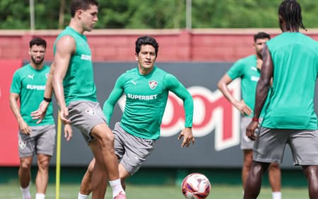 Jogadores do Fluminense no CT Carlos Castilho (Foto: Lucas Merçon/ Fluminense FC)