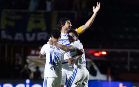 Lucas Silva comemora gol (Foto: Gustavo Aleixo/Cruzeiro)