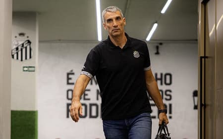 Vojvoda tem contrato com o Santos até o final desta temporada. (Foto: Raul Baretta/ Santos FC)