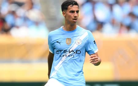 Vitor Reis foi titular contra o Wydad Casablanca no Mundial de Clubes (Foto: David Ramos/Getty Images via AFP)