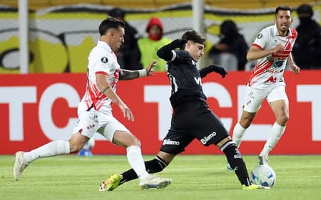AO VIVO Botafogo estreia na Libertadores na altitude contra o Nacional Potosí