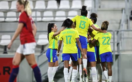 AO VIVO Brasil empata com a Noruega em amistoso da seleção feminina; siga