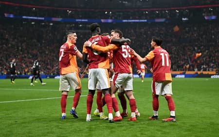 Com gol de Gabriel Sara Galatasaray vence Juventus na Champions League