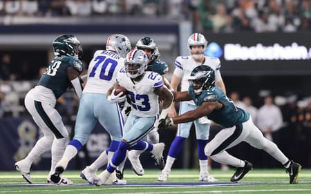 Philadelphia Eagles v Dallas Cowboys