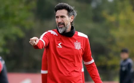 Eduardo Domínguez (Reprodução Estudiantes)