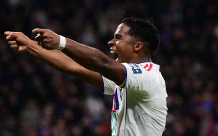 Endrick em jogo do Lyon pelas oitavas de final da Copa da França