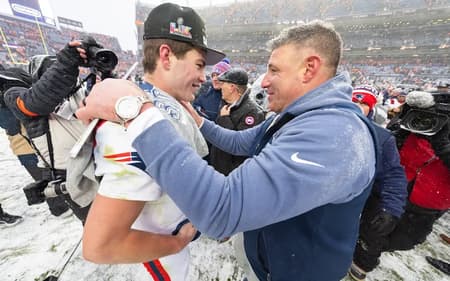 New England Patriots NFL Super Bowl Drake Maye Mike Vrabel