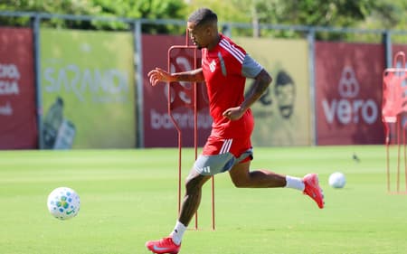 Alerrandro, novo atacante do Internacional