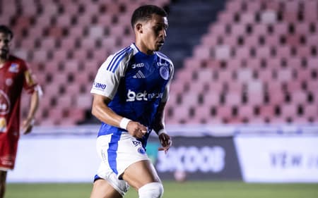 Rodriguinho na partida entre Tombense e Cruzeiro, pelo Campeonato Mineiro (Foto: Gustavo Aleixo/Cruzeiro)
