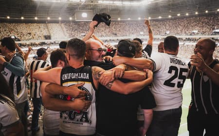 Torcida do Galo comemorando classificação para final( Foto: Luís Amaral / Atlético)