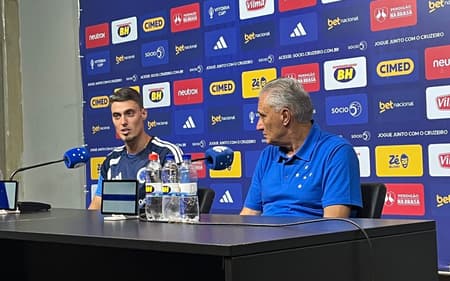 Tite e Matheus Bacci (Foto: Eduardo Statuti/Lance!)